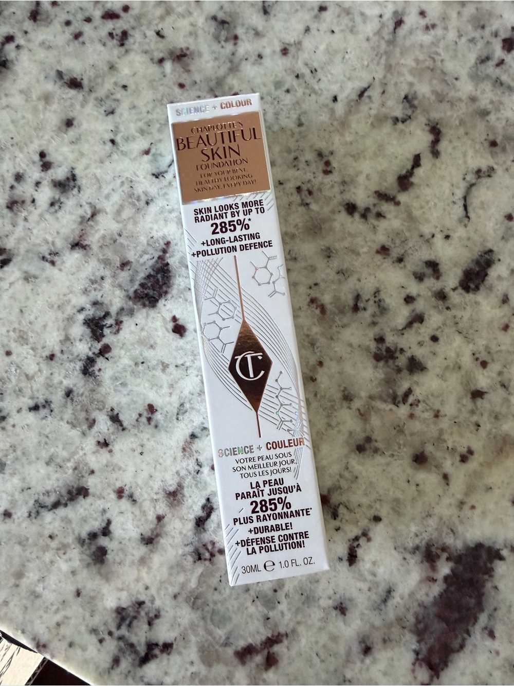 NIB Charlotte Tilbury Beautiful Skin Foundation shade Neutral 3